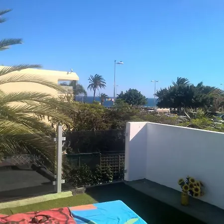 Del Ingles Villa *